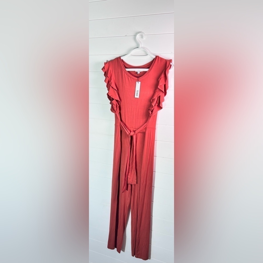 NWT large Steve Madden BB Dakota rust jumper. A308